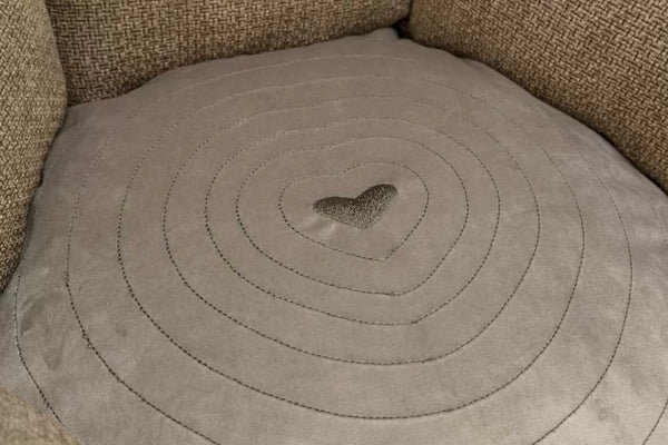 TRIXIE - Bed Viviana Brown